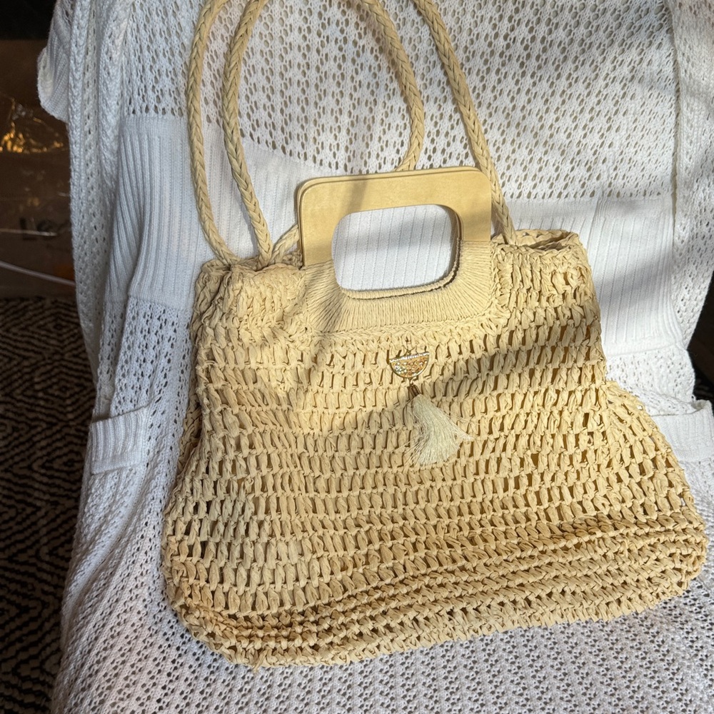 Elegant Tan Woven Tote Bag